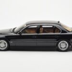 BMW 750iL E38 Zwart Otto 1:18 - image 3 of 6