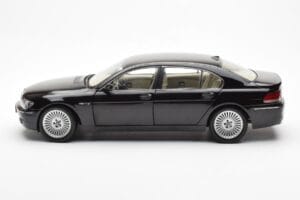 BMW 760Li E66 Zwart Kyosho 1:18 08572BK Metaal — afbeelding 4 van 9