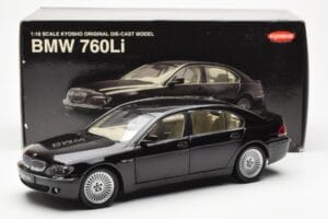 BMW 760Li E66 Zwart Kyosho 1:18 08572BK Metaal — afbeelding 9 van 9