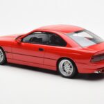 BMW 850 CSi E31 Rood Otto 1:18 - image 5 of 6