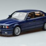 BMW Alpina B10 4.6 E34 Blauw MCG 1:18 MCG18230 Metaal