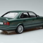 BMW Alpina B10 4.6 E34 Groen MCG 1:18 MCG18229 Metaal - image 2 of 6