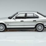 BMW Alpina B10 4.6 E34 Zilver MCG 1:18 MCG18231 Metaal - image 3 of 5