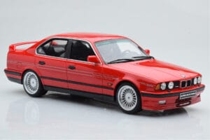 BMW Alpina B10 E34 Biturbo Rood Otto 1:18 OT648 Hars — afbeelding 4 van 6