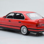 BMW Alpina B10 E34 Biturbo Rood Otto 1:18 - image 5 of 6