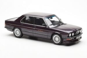 BMW Alpina B7 E24 Turbo Wine Rood Metallic Otto 1:18 OT152 Hars — afbeelding 4 van 6