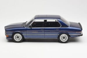 BMW Alpina B7S E12 Turbo Dark Sapphire Blauw Metallic Otto 1:18 OT640 Hars — afbeelding 3 van 6