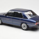 BMW Alpina B7S E12 Turbo Dark Sapphire Blauw Metallic Otto 1:18 OT640 - image 5 of 6