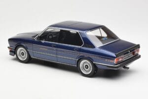 BMW Alpina B7S E12 Turbo Dark Sapphire Blauw Metallic Otto 1:18 OT640 Hars — afbeelding 5 van 6