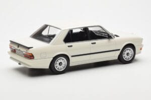 BMW M535i E28 Wit Norev 1:18 183260 Metaal — afbeelding 2 van 6
