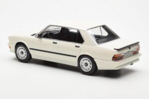 BMW M535i E28 Wit Norev 1:18 183260 Metaal — afbeelding 5 van 6