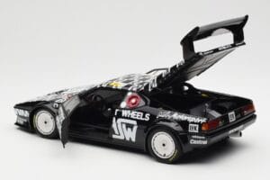 BMW M1 #111 Team MK Motorsport J-L. Witmeur / Krankenberg / Libert 24 Hours of Le Mans 1986 Minichamps 1:18 180862911 Metaal — afbeelding 5 van 8