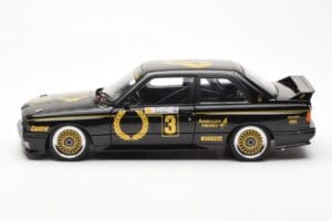 BMW M3 E30 #3 J. Richards Austrian Airlines ATCC 1987 AUTOart 1:18 88745 Metaal — afbeelding 4 van 8