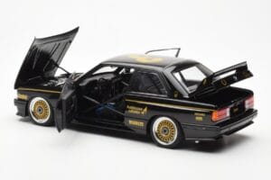BMW M3 E30 #3 J. Richards Austrian Airlines ATCC 1987 AUTOart 1:18 88745 Metaal — afbeelding 5 van 8