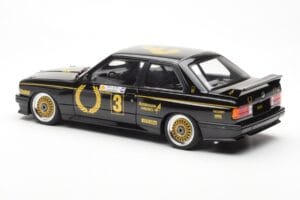 BMW M3 E30 #3 J. Richards Austrian Airlines ATCC 1987 AUTOart 1:18 88745 Metaal — afbeelding 7 van 8