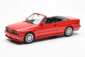BMW M3 E30 Cabriolet Rood Otto 1:18 OT077