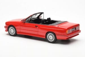 BMW M3 E30 Cabriolet Rood Otto 1:18 OT077 Hars — afbeelding 5 van 6