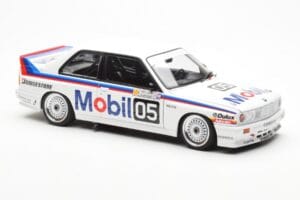 BMW M3 E30 #5 P. Brock Mobil ATCC 1988 AUTOart 1:18 88845 Metaal — afbeelding 6 van 8