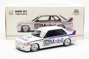 BMW M3 E30 #5 P. Brock Mobil ATCC 1988 AUTOart 1:18 88845 Metaal — afbeelding 8 van 8