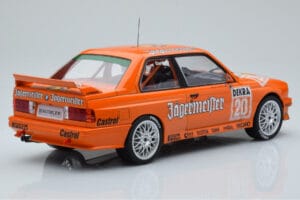 BMW M3 E30 Jagermeister #20 W. Gardner DTM Nurburgring 1992 IXO 1:18 18RMC082B Metaal — afbeelding 2 van 6