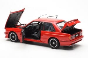 BMW M3 E30 Sport Evolution Cecotto Edition Rood AUTOart 1:18 70566 Metaal — afbeelding 5 van 8