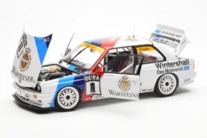BMW M3 E30 #11 S. Soper Warsteiner DTM 1991 AUTOart 1:18 89146 Metaal — afbeelding 2 van 8