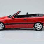 BMW M3 E36 Cabriolet Rood Otto 1:18 - image 3 of 6