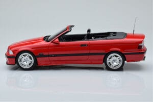 BMW M3 E36 Cabriolet Rood Otto 1:18 OT1048 Hars — afbeelding 3 van 6