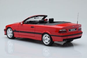 BMW M3 E36 Cabriolet Rood Otto 1:18 OT1048 Hars — afbeelding 5 van 6