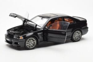 BMW M3 E46 Zwart AUTOart 1:18 70541 Metaal — afbeelding 2 van 8