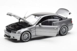 BMW M3 E46 CSL Grijs Kyosho 1:18 80430302734 Metaal — afbeelding 2 van 8