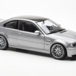 BMW M3 E46 CSL Grijs Kyosho 1:18 - image 6 of 8