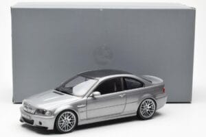 BMW M3 E46 CSL Grijs Kyosho 1:18 80430302734 Metaal — afbeelding 8 van 8