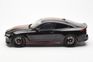 BMW M4 G82 CSL Sapphire Zwart GT Spirit 1:18 GT904 Hars — afbeelding 3 van 6