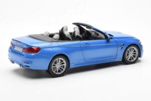 BMW M4 F83 Cabriolet Yas Marina Blauw Paragon 1:18 80432339612 Metaal — afbeelding 3 van 8