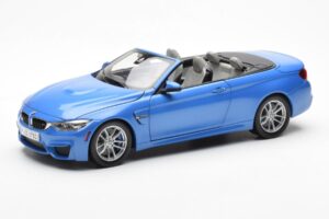 BMW M4 F83 Cabriolet Yas Marina Blauw Paragon 1:18