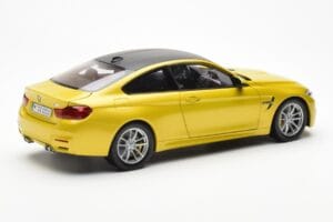 BMW M4 F82 Austin Geel Metallic Paragon 1:18 80432339606 Metaal — afbeelding 3 van 8