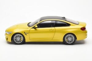 BMW M4 F82 Austin Geel Metallic Paragon 1:18 80432339606 Metaal — afbeelding 4 van 8