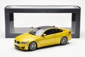 BMW M4 F82 Austin Geel Metallic Paragon 1:18 80432339606 Metaal — afbeelding 8 van 8