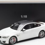 BMW M4 F82 Frozen Brilliant Wit Paragon 1:18 PA-97101 - image 8 of 8