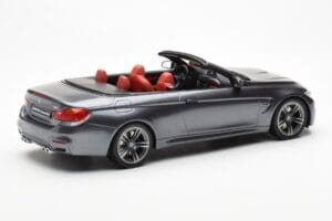 BMW M4 F83 Cabriolet Grijs GT Spirit 1:18 GT081 Hars — afbeelding 2 van 6