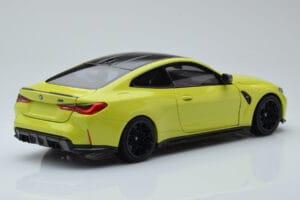 BMW M4 G82 Geel Dealer Editie Minichamps 1:18 80435A51949 Metaal — afbeelding 3 van 8