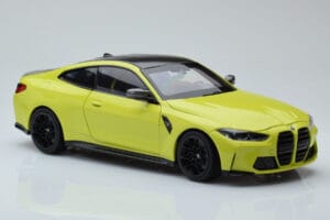 BMW M4 G82 Geel Dealer Editie Minichamps 1:18 80435A51949 Metaal — afbeelding 6 van 8