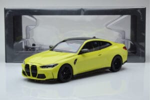 BMW M4 G82 Geel Dealer Editie Minichamps 1:18 80435A51949 Metaal — afbeelding 8 van 8