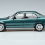 BMW M5 E34 Cecotto Edition Groen Otto 1:18 - image 3 of 6