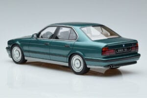BMW M5 E34 Cecotto Edition Groen Otto 1:18 OT968 Hars — afbeelding 5 van 6
