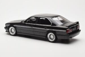 BMW M5 E34 Hartge H5 V12 Diamond Zwart Metallic Otto 1:18 OT362 Hars — afbeelding 5 van 6