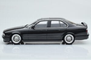 BMW M5 E34 Hartge Zwart Otto 1:18 OT362B Hars — afbeelding 3 van 6