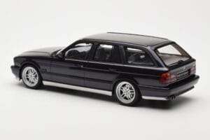 BMW M5 E34 Touring Diamond Zwart Otto 1:18 OT198 Hars — afbeelding 5 van 6