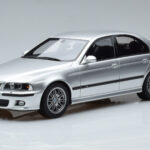 BMW M5 E39 Zilver Otto 1:18